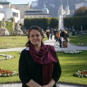 Meet your Posher, Alicia